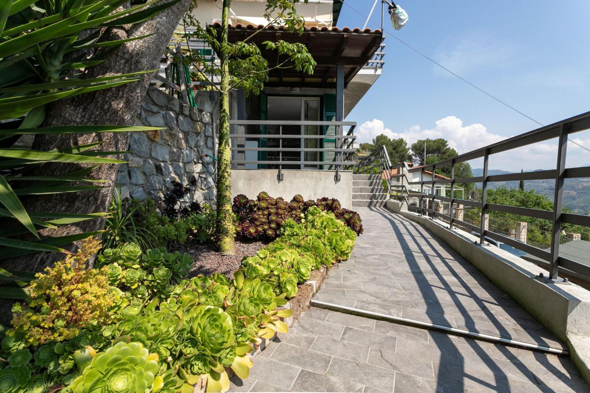 Strada Degli Olandesi - Panoramic Villa By Halldis Camporosso  Buitenkant foto